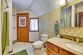 Near Canandaigua Lake: Retro Cabin w/ Deck & Views