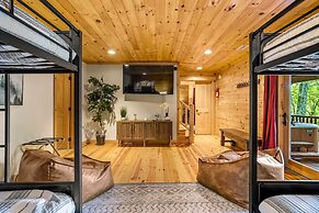 Eagle Nest Lodge Hot Tubs Mountain Views