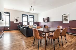 Stylish Retreat Near Germantown