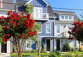 Stylish Retreat Near Germantown