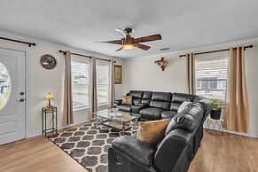 Cozy And Relaxing Fishing Retreat 3 Bedroom Home