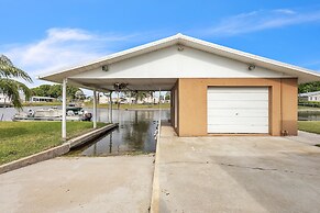 Cozy And Relaxing Fishing Retreat 3 Bedroom Home