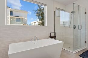 Olympic Escapes Silver 4 Bedroom Townhouse