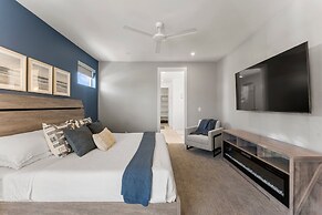 Olympic Escapes Silver 4 Bedroom Townhouse