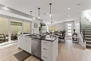 Olympic Escapes Silver 4 Bedroom Townhouse