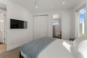 Olympic Escapes Gold 6 Bedroom Townhouse