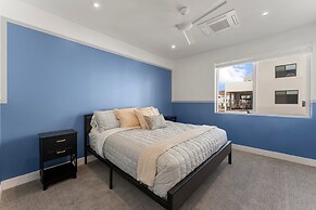 Olympic Escapes Gold 6 Bedroom Townhouse