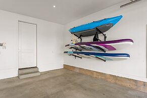 Olympic Escapes Gold 6 Bedroom Townhouse