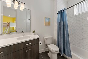 Olympic Escapes Gold 6 Bedroom Townhouse