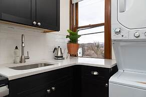 Luxury Multi-unit Historic Building Near Downtown