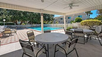 Woodland Shores 37: Steps to Beach, 2 Pools + Free Attraction Tickets!