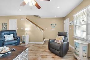 Woodland Shores 37: Steps to Beach, 2 Pools + Free Attraction Tickets!