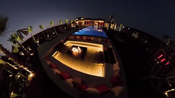 Villa Almaz Marrakech – Palais Exclusif avec Piscine, Spa et Sauna