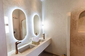 Villa Almaz Marrakech – Palais Exclusif avec Piscine, Spa et Sauna