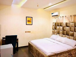 HABZ HOTEL AND SUITES