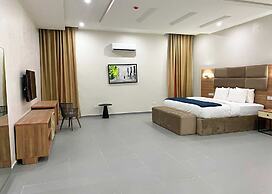HABZ HOTEL AND SUITES