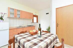 Cozy Apartment With Terrace and BBQ