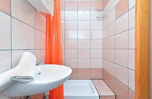 Cozy Apartment With Terrace and BBQ