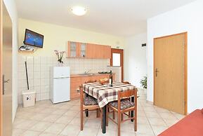 Cozy Apartment With Terrace and BBQ