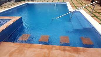 One World Luxury Hotel