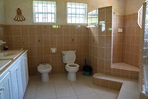 Marzalea 2 bd Villa by Zenbreak