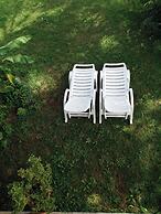 Comfortable House - Garden and Parking