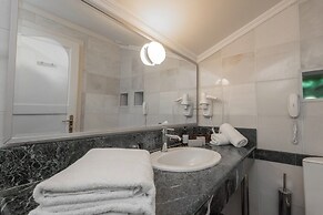 Lindian Dream Seaside Resort