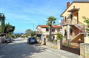 Spacious Apartment in Peroj With Terrace