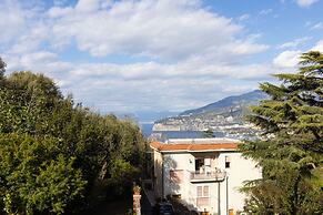 Estate4home - Villa Louise