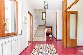 Estate4home - Villa Louise