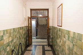 Katerina's Old Town Suite