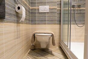 Katerina's Old Town Suite