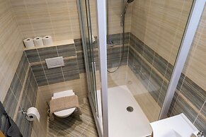 Katerina's Old Town Suite