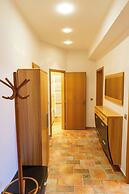 Katerina's Old Town Suite