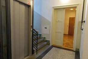 Katerina's Old Town Suite