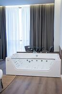 Central Promenade Naples