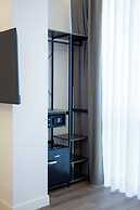 Central Promenade Naples