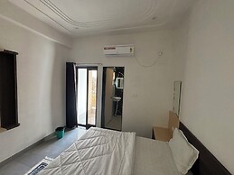 Shree Radhe Mohan Hotel and Resort