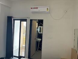 Shree Radhe Mohan Hotel and Resort