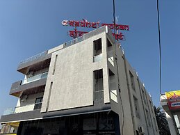 Shree Radhe Mohan Hotel and Resort