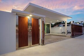 Sofia - 3BDR Stylish Villa in Rawai