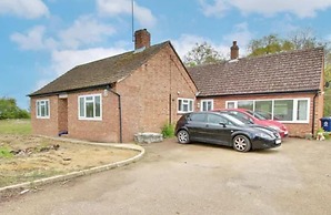 Sawtry Bungalow Retreat