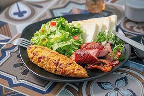 Westlake Pearl Suites - By Pegasy Group