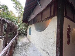 Treehouse Loft in Prime Location