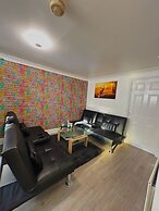 Cozy one bed Apartment Near Heathrow