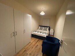 2 Bed Apartment/ Tower Bridge / Big Ben /the Shard