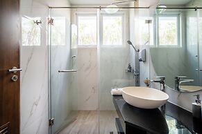 Celeste - 8BR Villa with Pool in Phuket