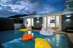 Celeste - 8BR Villa with Pool in Phuket