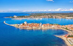 Comfortable Apartment in Umag With Parking Space