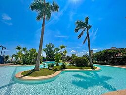 La Mirada Deluxe Suites with Oceanview